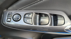 Nissan Juke 1.0 DiG-T 114 N-Connecta 5dr Petrol Hatchback